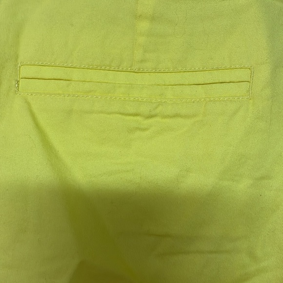 J. Crew Size 00 Bright Yellow Broken-In Chino 100% Cotton Low-rise 3.5” Shorts - Picture 5 of 9